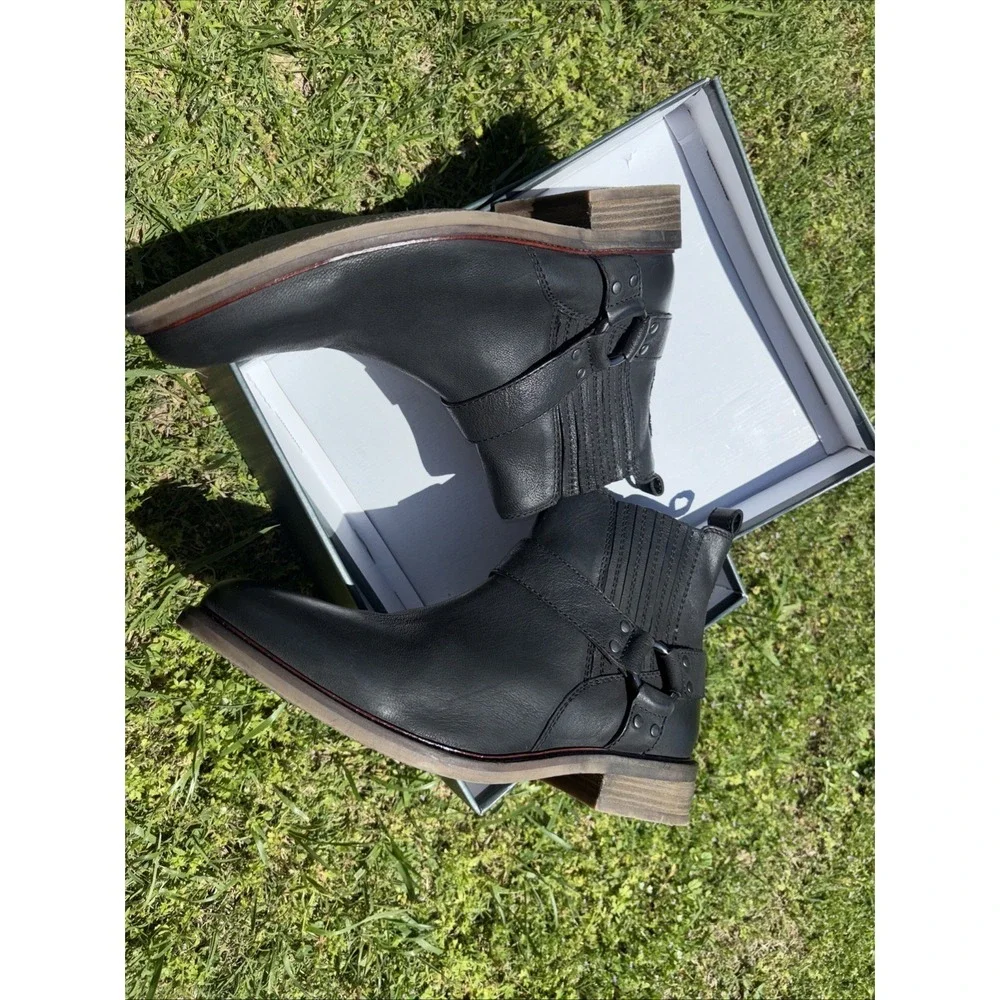 NIB Steve Madden Men's 12 Wayne Harness Chelsea Boots Black Leather Western